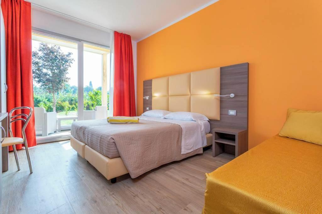 Hotel Bella 4*